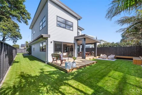 Photo of property in 15 Adelaide Street, Petone, Lower Hutt, 5012