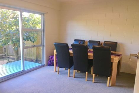 Photo of property in 2/41 Jutland Road, Hauraki, Auckland, 0622
