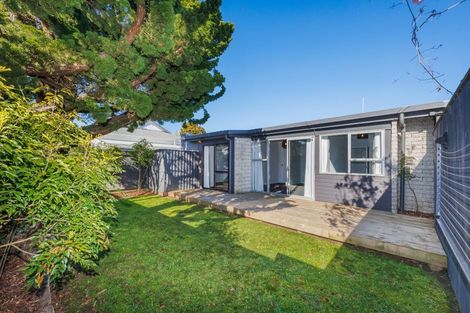 Photo of property in 4/521 Featherston Street, Roslyn, Palmerston North, 4414