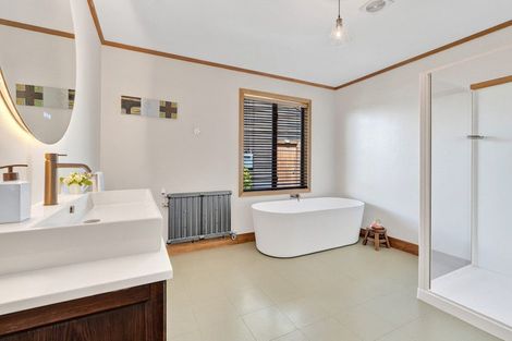 Photo of property in 99 Dublin Bay Road, Albert Town, Wanaka, 9382