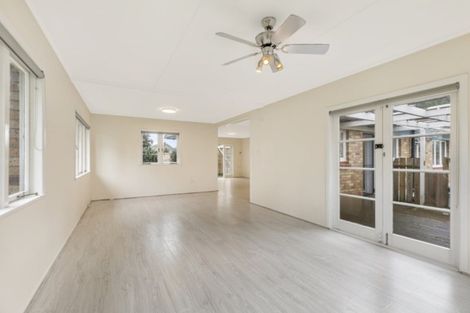 Photo of property in 10 Kiwi Place, Pukekohe, 2120