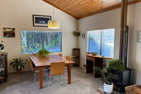 Photo of property in 9 Arabella Road, Opua, 0200