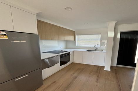 Photo of property in 56b Oxford Terrace, Epuni, Lower Hutt, 5011