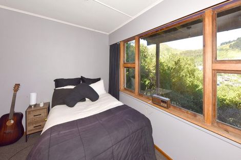 Photo of property in 59 Jacksons Road, Lyttelton, 8082