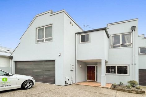 Photo of property in 112u1 Clarence Street, Hamilton Lake, Hamilton, 3204