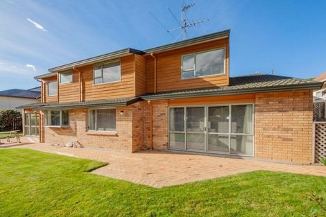 Photo of property in 10 Myers Grove, Churton Park, Wellington, 6037