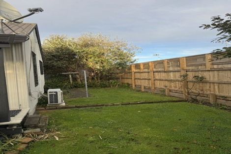 Photo of property in 5 Flanders Avenue, Onekawa, Napier, 4110