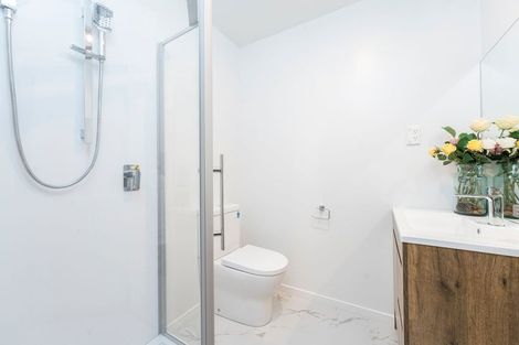 Photo of property in 3/11 Hereford Street, Te Atatu Peninsula, Auckland, 0610