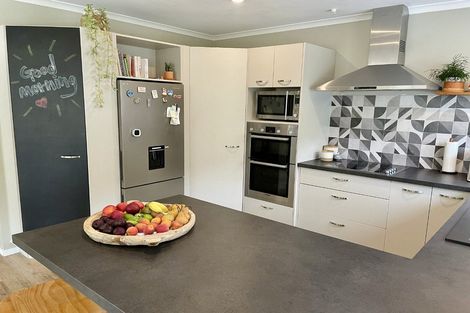 Photo of property in 110 Hair Street, Wainuiomata, Lower Hutt, 5014