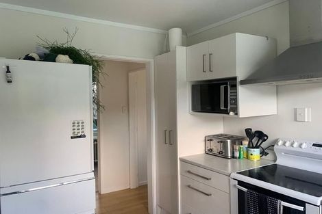 Photo of property in 1/20 Doris Gordon Crescent, Crofton Downs, Wellington, 6035