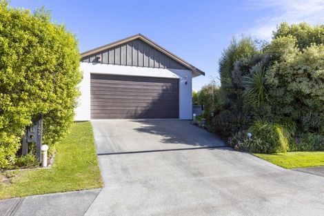 Photo of property in 142 Victory Drive, Wharewaka, Taupo, 3330
