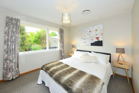 Photo of property in 6 Pulford Place, Ilam, Christchurch, 8041