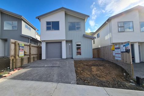 Photo of property in 149 Amesbury Drive, Churton Park, Wellington, 6037