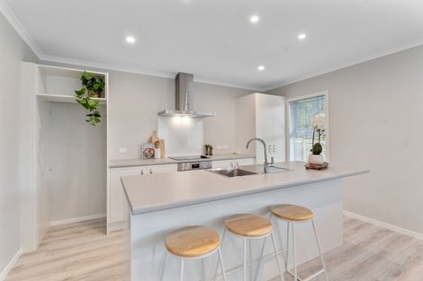 Photo of property in 18a Bell Street, Otaki, 5512