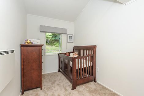 Photo of property in 14 Kopiko Road, Titirangi, Auckland, 0604