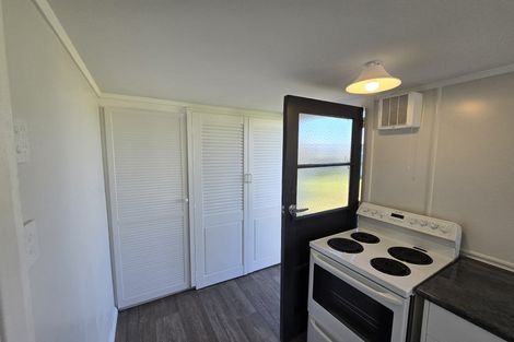 Photo of property in 16 Chaffey Street, Foxton Beach, Foxton, 4815