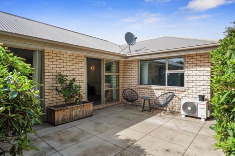 Photo of property in 105 Strickland Street, Sydenham, Christchurch, 8023