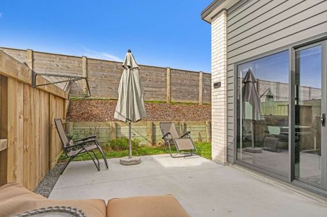 Photo of property in 5 Wharangi Lane, Papamoa, 3118