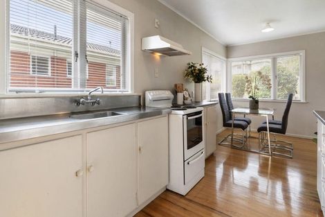 Photo of property in 133 Vodanovich Road, Te Atatu South, Auckland, 0610