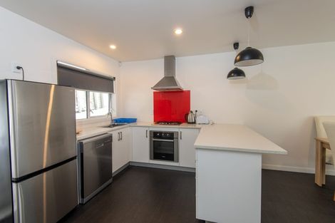 Photo of property in 5u4 Edgecumbe Street, Whitiora, Hamilton, 3200