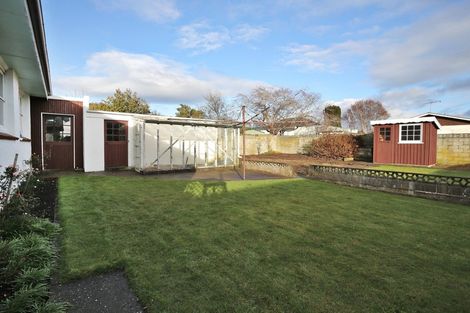 Photo of property in 6 Pine Crescent, Hargest, Invercargill, 9810
