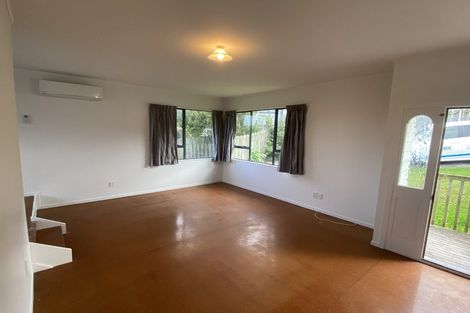 Photo of property in 19 Ian Sage Avenue, Torbay, Auckland, 0630