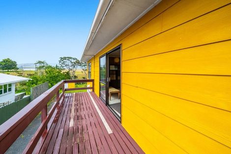 Photo of property in 60 Bays Road, Orere Point, Papakura, 2585