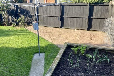 Photo of property in 50 Chipping Lane, Redwood, Christchurch, 8051