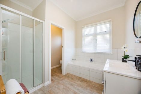 Photo of property in 77b Guy Avenue, Takaro, Palmerston North, 4410