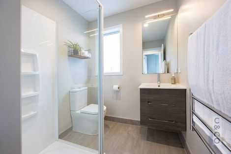 Photo of property in 93 Alf Access Road, Helensville, 0875