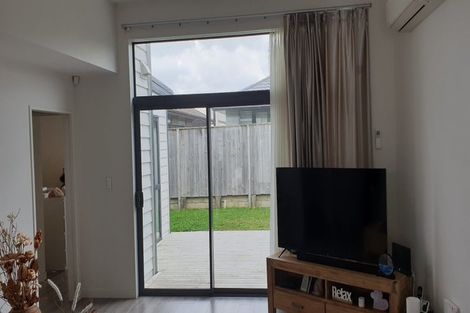 Photo of property in 17 Hoiho Road, Pukekohe, 2120