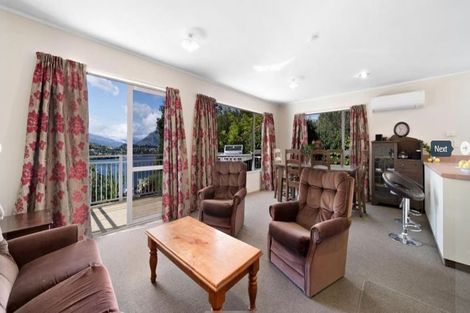 Photo of property in 6 Andrews Road, Queenstown, 9300