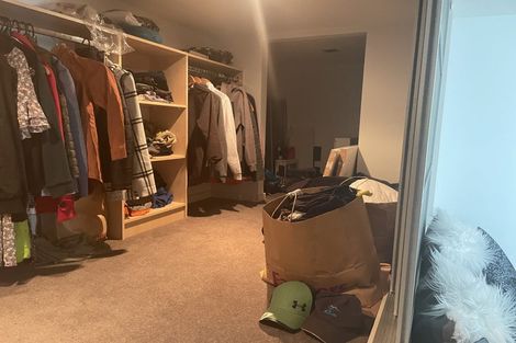 Photo of property in 17 Mansion Court, West Harbour, Auckland, 0618