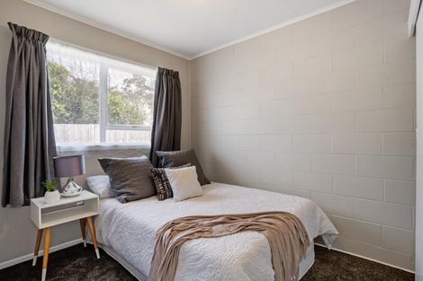 Photo of property in 3/68 Rua Road, Glen Eden, Auckland, 0602