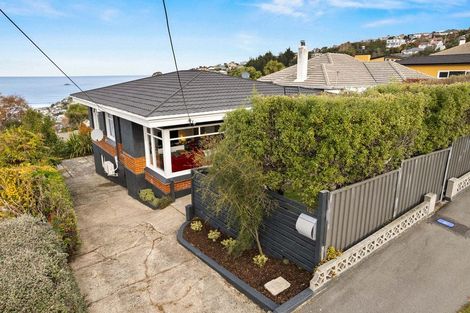 Photo of property in 141 Easther Crescent, Kew, Dunedin, 9012