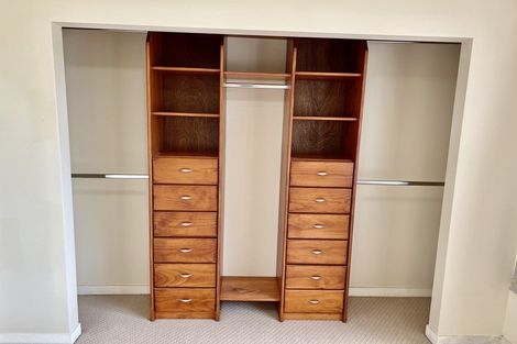 Photo of property in 8 Border Road, Henderson, Auckland, 0612