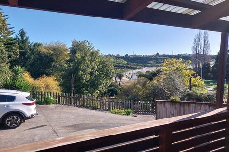 Photo of property in 52 Welcome Bay Road, Welcome Bay, Tauranga, 3112