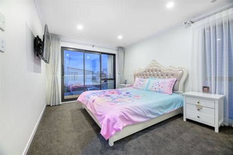 Photo of property in 19 Bight Road, Long Bay, Auckland, 0630