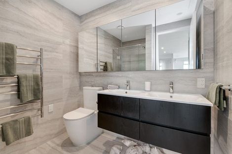 Photo of property in Eaves Bush Parade, Orewa, 0931