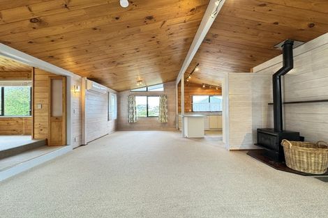 Photo of property in 166 Mitchell Street, Brooklyn, Wellington, 6021