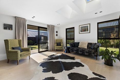 Photo of property in 30 Muster Road, Jacks Point, 9371