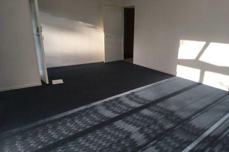 Photo of property in 51 Normanton Street, Glenfield, Auckland, 0629
