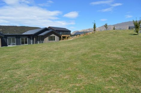 Photo of property in 3 Cluden Crescent, Wanaka, 9305