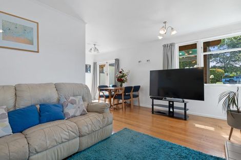 Photo of property in 11 Main Street, Greytown, 5712