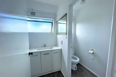 Photo of property in 2/17 Morrow Avenue, Bucklands Beach, Auckland, 2012