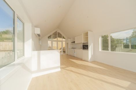 Photo of property in 58 Mortimer Terrace, Brooklyn, Wellington, 6021