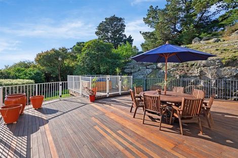 Photo of property in 210 Cannon Hill Crescent, Mount Pleasant, Christchurch, 8081