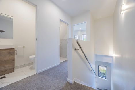 Photo of property in 1/35 Young Crescent, Drury, 2113