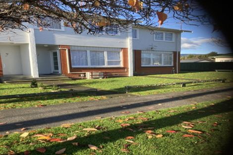 Photo of property in Shakespeare Flats, 8/48 Merton Street, Trentham, Upper Hutt, 5018