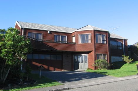 Photo of property in 5 Ronald Woolf Place, Churton Park, Wellington, 6037